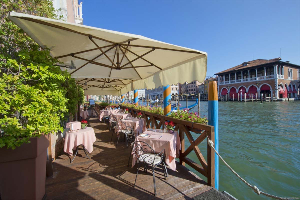 Dining at l’Alcova Grand Canal Restaurant Venice Luxury Palace Ca